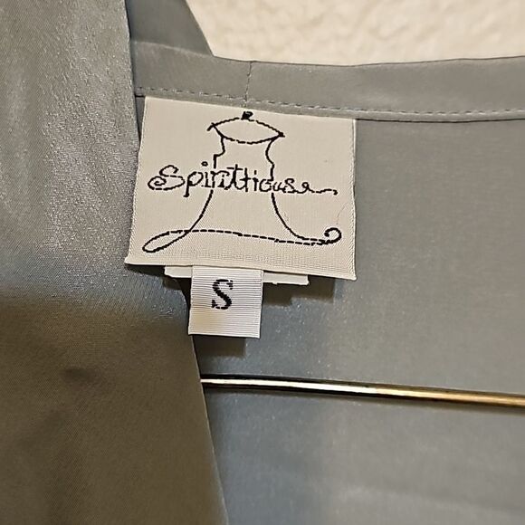 Spirithouse silk  blouse size small. - Picture 4 of 7